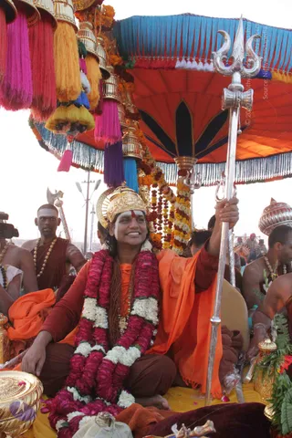 5-Procession-after-Shahi-Snan_Photo_1004_IMG_6286_CMP_WM
