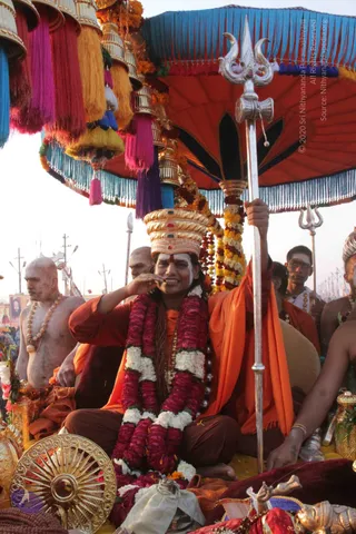 5-Procession-after-Shahi-Snan_Photo_1009_IMG_6331_CMP_WM