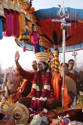 5-Procession-after-Shahi-Snan_Photo_1012_IMG_6339_CMP_WM