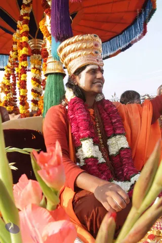 5-Procession-after-Shahi-Snan_Photo_1019_IMG_6412_CMP_WM