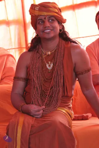 Aacharya-Mahamandaleshwar-Of-Maha-Nirvani-Akhada-visit_Photo_1026_IMG_6993_CMP_WM
