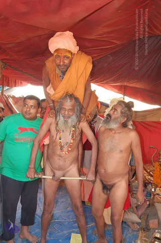 Around-the-Kumbh-Mela_Photo_1002_DSC_0017_CMP_WM
