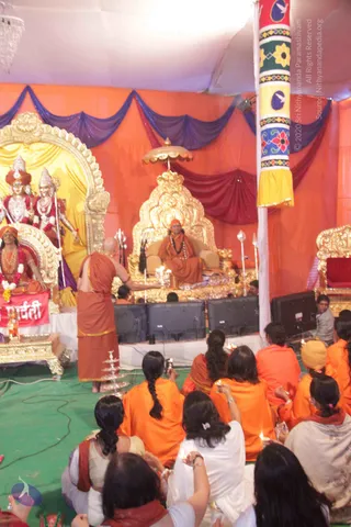 Morning-Satsang_Photo_1003_IMG_0299_CMP_WM