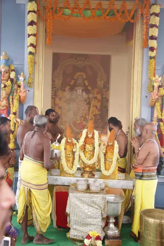 Kumbh-Mela_Photo_1058_IMG_1130_CMP_WM