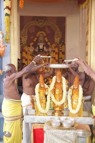 Kumbh-Mela_Photo_1078_IMG_1154_CMP_WM