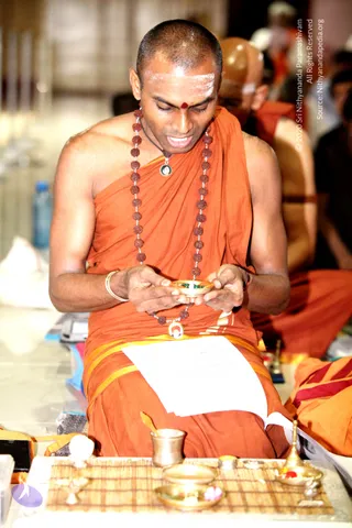2-Pada-Puja_Photo_1011_IMG_9583_CMP_WM