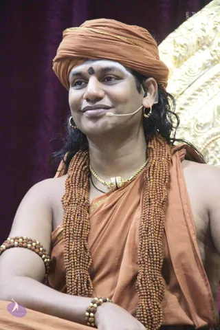 3-Nithya-Satsang_Photo_1027_IMG_9657_CMP_WM