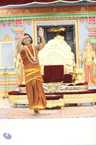 04-SARVA-DARSHAN_Photo_1000__MG_5262_CMP_WM