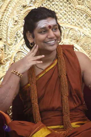 03-SATSANG_Photo_1012__MG_5792_CMP_WM
