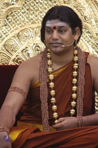 03-NITHYA-SATSANG_Photo_1001__MG_6333_CMP_WM