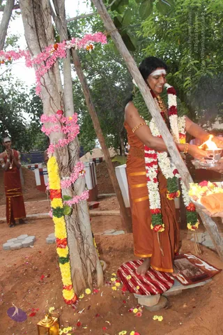 JAYANTI-BRAHMOTSAVAM-2013_Photo_1020_IMG_0550_CMP_WM