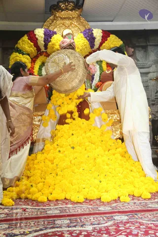 JAYANTI-BRAHMOTSAVAM-2013_Photo_1055_IMG_1346_CMP_WM