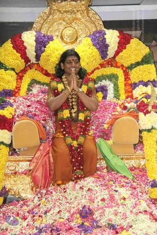 JAYANTI-BRAHMOTSAVAM-2013_Photo_1067_IMG_1514_CMP_WM