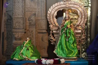 1-TEMPLE-VISIT_Photo_1001_IMG_1069_CMP_WM