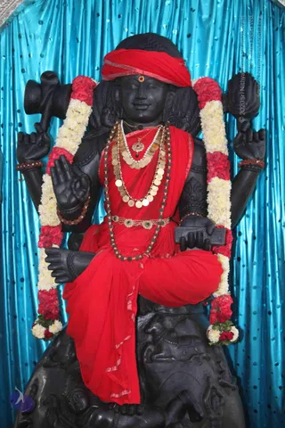 02-Temple-Glimpses_Photo_1002_IMG_0152_CMP_WM