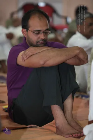 Nithya-Satsang_Photo_1000_IMG_1529_CMP_WM