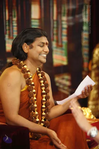 Inner-Awakening-Darshan_Photo_1006__MG_0254_CMP_WM