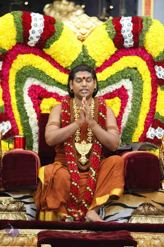 Nithya-Satsang_Photo_1010__MG_9993_CMP_WM
