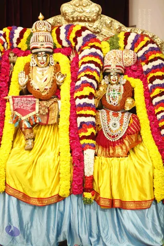 01-Leela-Alankar_Photo_1004__MG_6738_CMP_WM