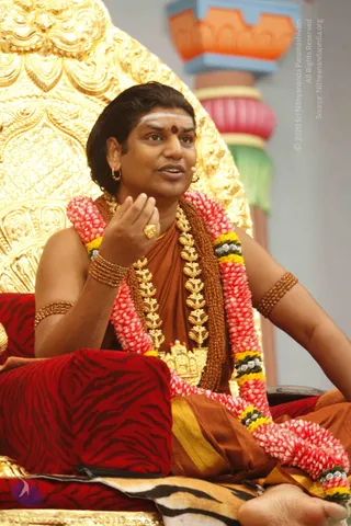 03-Nithya-Satsang_Photo_1009__MG_6807_CMP_WM