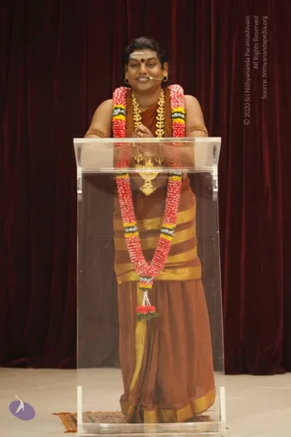 03-Nithya-Satsang_Photo_1017__MG_6820_CMP_WM