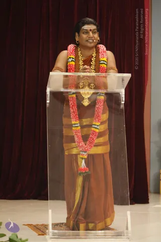 03-Nithya-Satsang_Photo_1024__MG_6832_CMP_WM