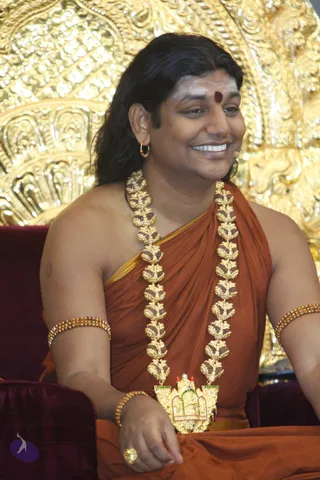 3-Satsang_Photo_1004__MG_7628_CMP_WM