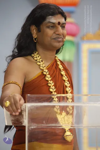 3-Satsang_Photo_1028__MG_7690_CMP_WM