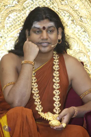 3-Satsang_Photo_1045__MG_7728_CMP_WM