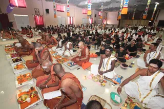 03-Pada-Puja_Photo_1010_IMG_1996_CMP_WM
