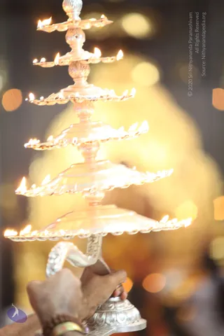 1-TempleTour-Padapuja-MorningMessages_Photo_1051_IMB5A9~1