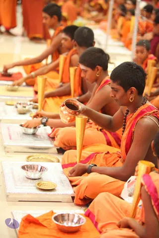 2-Rudram-Chanting_Photo_1006_IMG_9367_CMP_WM