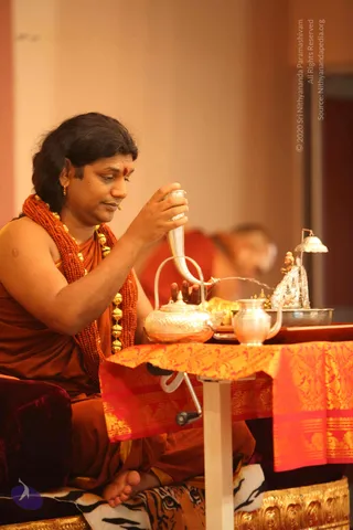 2-Rudram-Chanting_Photo_1018_IMG_9397_CMP_WM