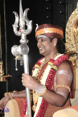 1-PADA-PUJA_Photo_1006_IMG_8733_CMP_WM