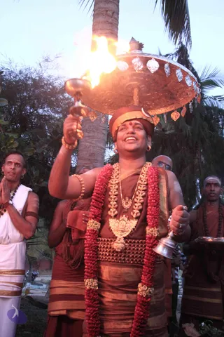 2-EVENING-BHARANI-DEEPAM_Photo_1012_IMG_9354_CMP_WM