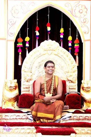 5-Nithya-Satsang_Photo_1011_IMG_1920_CMP_WM