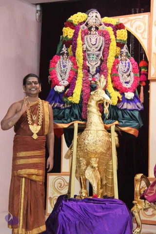 12-HDH-Deities_Photo_1019_IMG_5063_CMP_WM