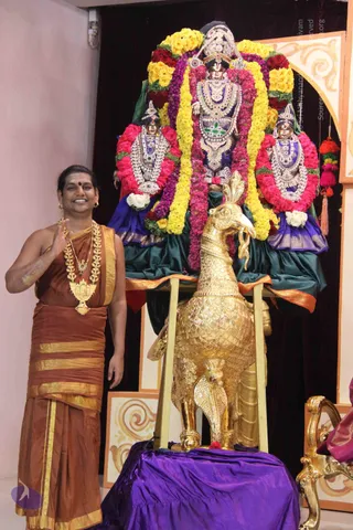 12-HDH-Deities_Photo_1021_IMG_5065_CMP_WM