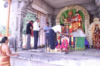14-Navarathri-Devi-Pranapratishta-Temple-Guests-Doctors_Photo_1008_IMG_5081_CMP_WM