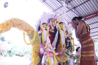 14-Navarathri-Devi-Pranapratishta-Temple-Guests-Doctors_Photo_1039_IMG_5112_CMP_WM