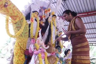 14-Navarathri-Devi-Pranapratishta-Temple-Guests-Doctors_Photo_1049_IMG_5122_CMP_WM