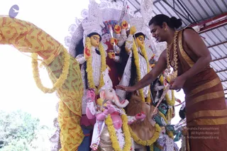 14-Navarathri-Devi-Pranapratishta-Temple-Guests-Doctors_Photo_1060_IMG_5133_CMP_WM