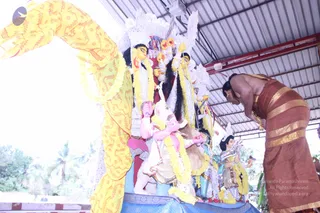 14-Navarathri-Devi-Pranapratishta-Temple-Guests-Doctors_Photo_1066_IMG_5139_CMP_WM
