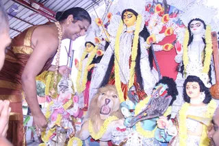 14-Navarathri-Devi-Pranapratishta-Temple-Guests-Doctors_Photo_1072_IMG_5145_CMP_WM