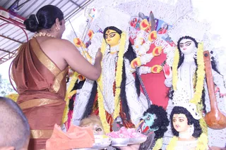 14-Navarathri-Devi-Pranapratishta-Temple-Guests-Doctors_Photo_1081_IMG_5154_CMP_WM