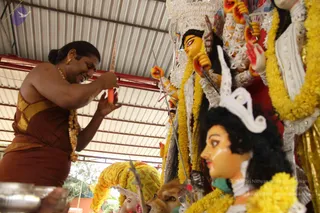 14-Navarathri-Devi-Pranapratishta-Temple-Guests-Doctors_Photo_1090_IMG_5163_CMP_WM