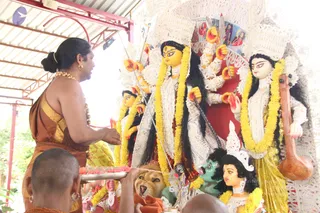 14-Navarathri-Devi-Pranapratishta-Temple-Guests-Doctors_Photo_1123_IMG_5203_CMP_WM