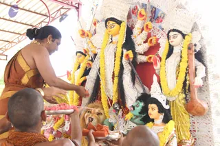 14-Navarathri-Devi-Pranapratishta-Temple-Guests-Doctors_Photo_1125_IMG_5205_CMP_WM