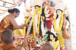 14-Navarathri-Devi-Pranapratishta-Temple-Guests-Doctors_Photo_1126_IMG_5206_CMP_WM