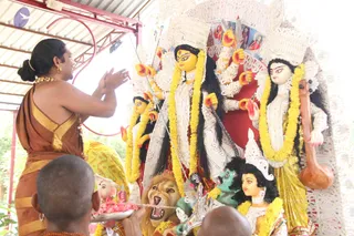 14-Navarathri-Devi-Pranapratishta-Temple-Guests-Doctors_Photo_1131_IMG_5212_CMP_WM